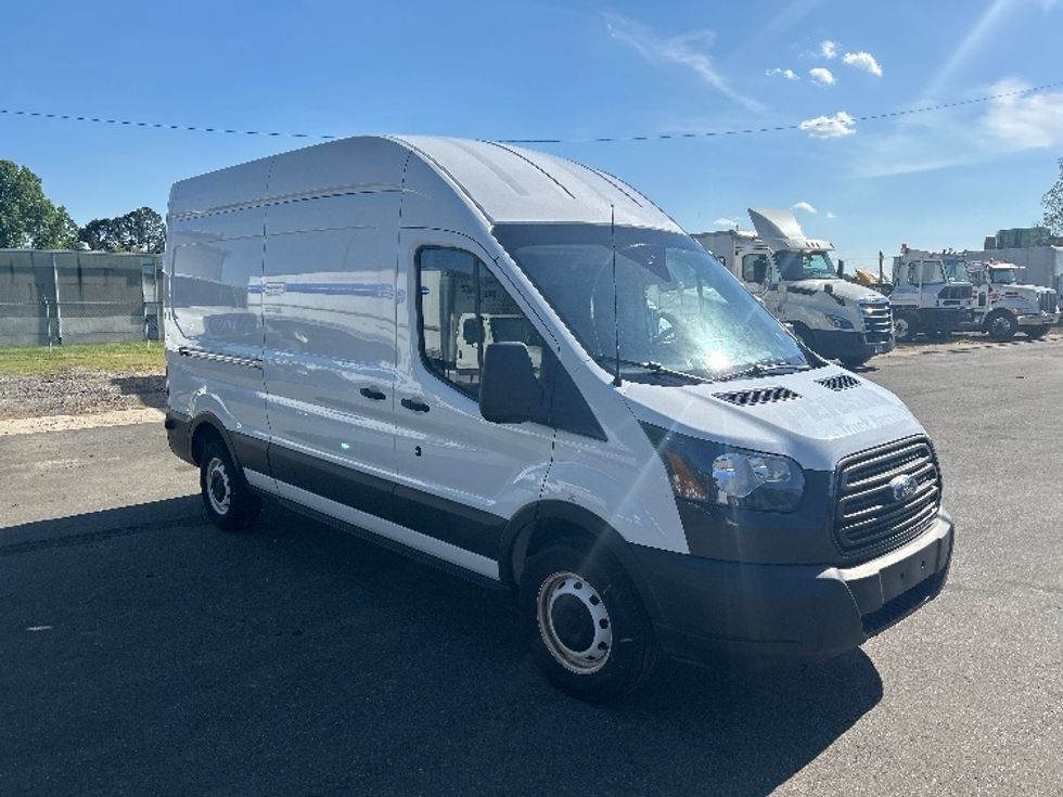 2019 Ford Transit 250 Cargo Van (Panel Van)