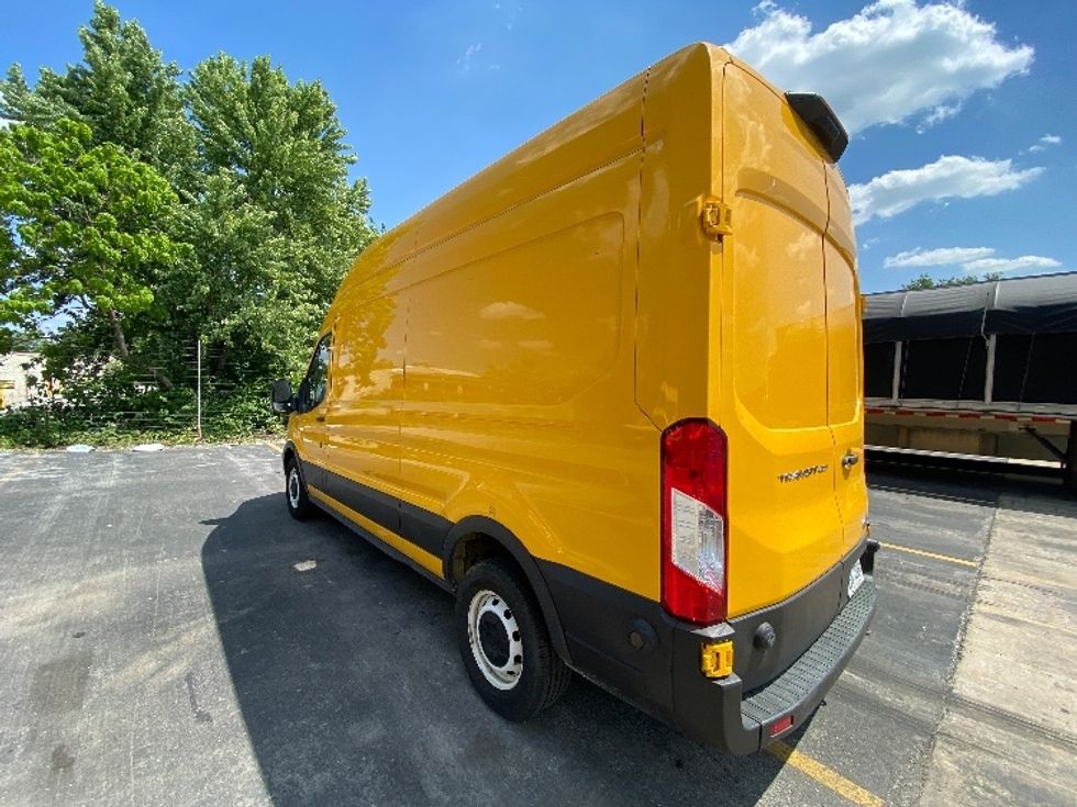 2020 Ford Transit 250 Cargo Van (Panel Van)