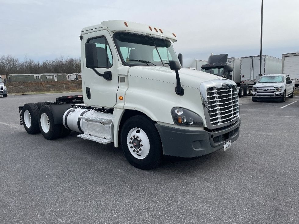 Your Next Used 2016 Freightliner Cascadia 12564st, 148329, Is For Sale 