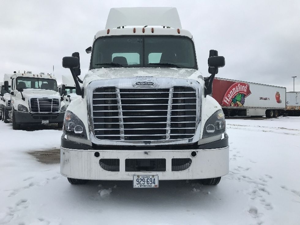 Your Next Used 2018 Freightliner Cascadia 12542st, 197037, Is For Sale 