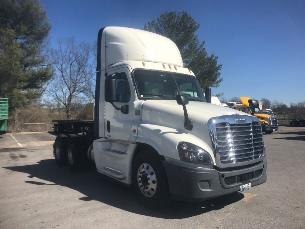 Your Next Used 2018 Freightliner Cascadia 12564ST, 195279, Is For Sale ...