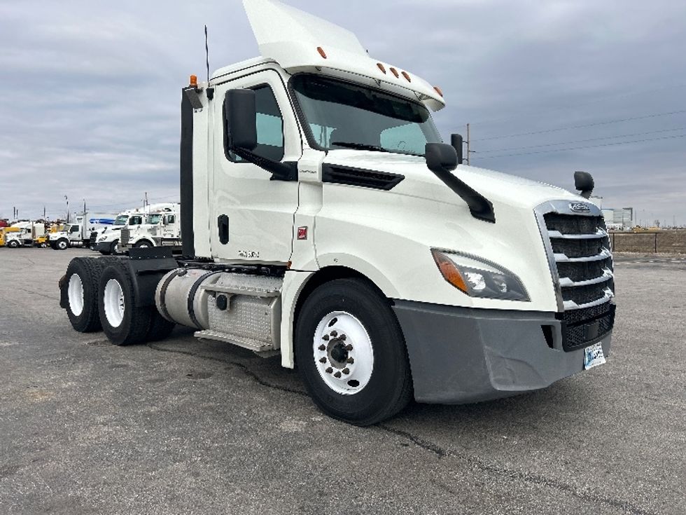 Your Next Used 2018 Freightliner T12664ST, 316460, Is For Sale And ...