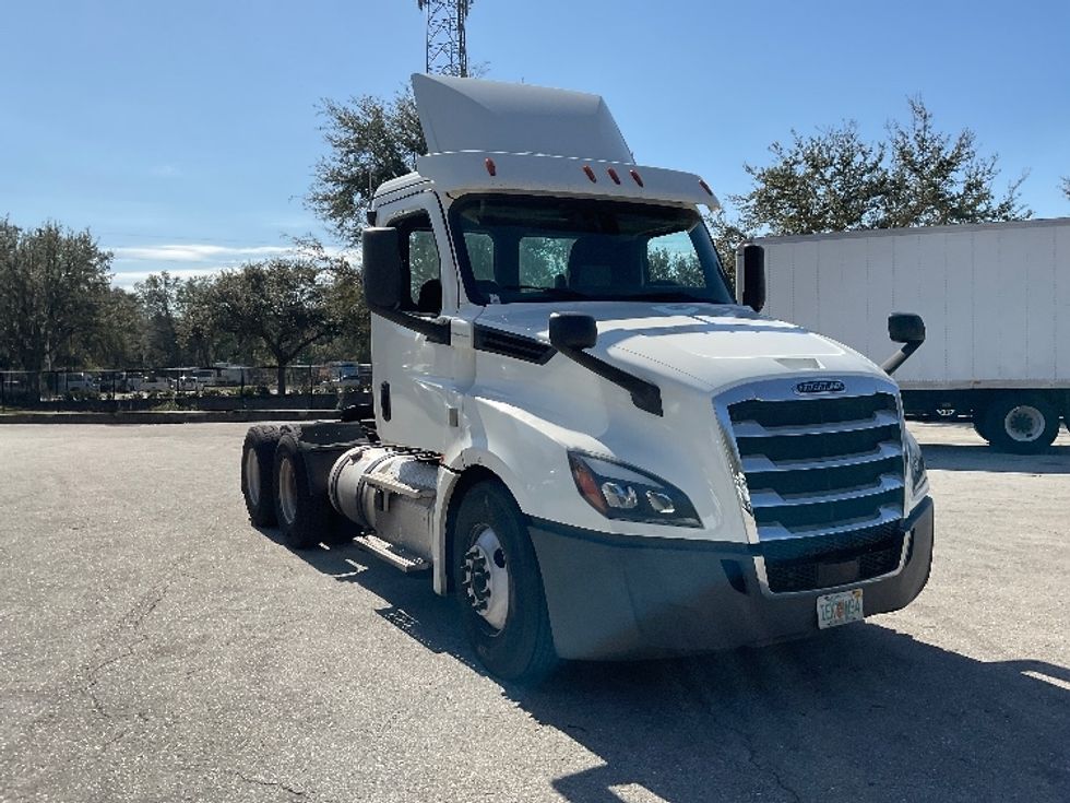 Your Next Used 2018 Freightliner T12664ST, 316798, Is For Sale And ...