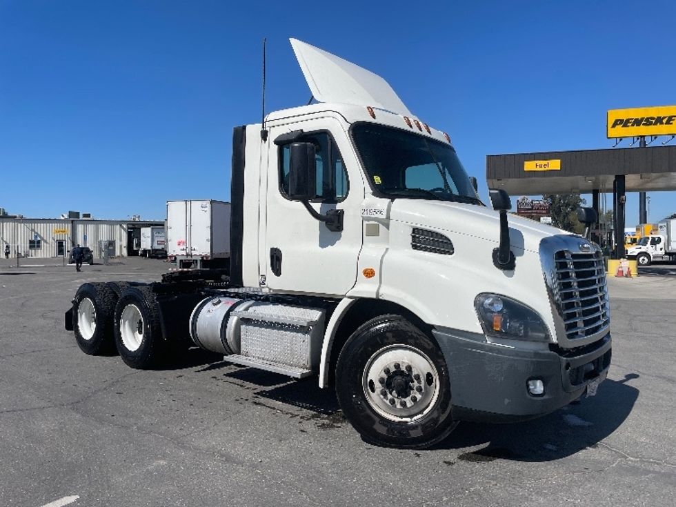 Your Next Used 2019 Freightliner Cascadia 11364ST, 219586, Is For Sale ...