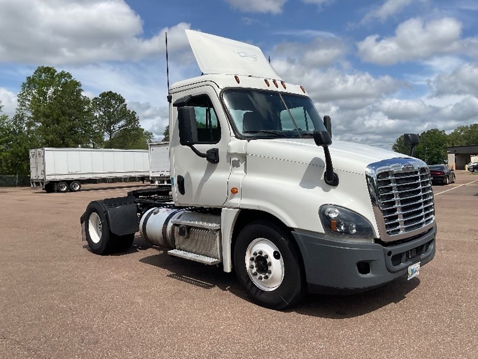 Your Next Used 2019 Freightliner Cascadia 12542ST, 211077, Is For Sale ...