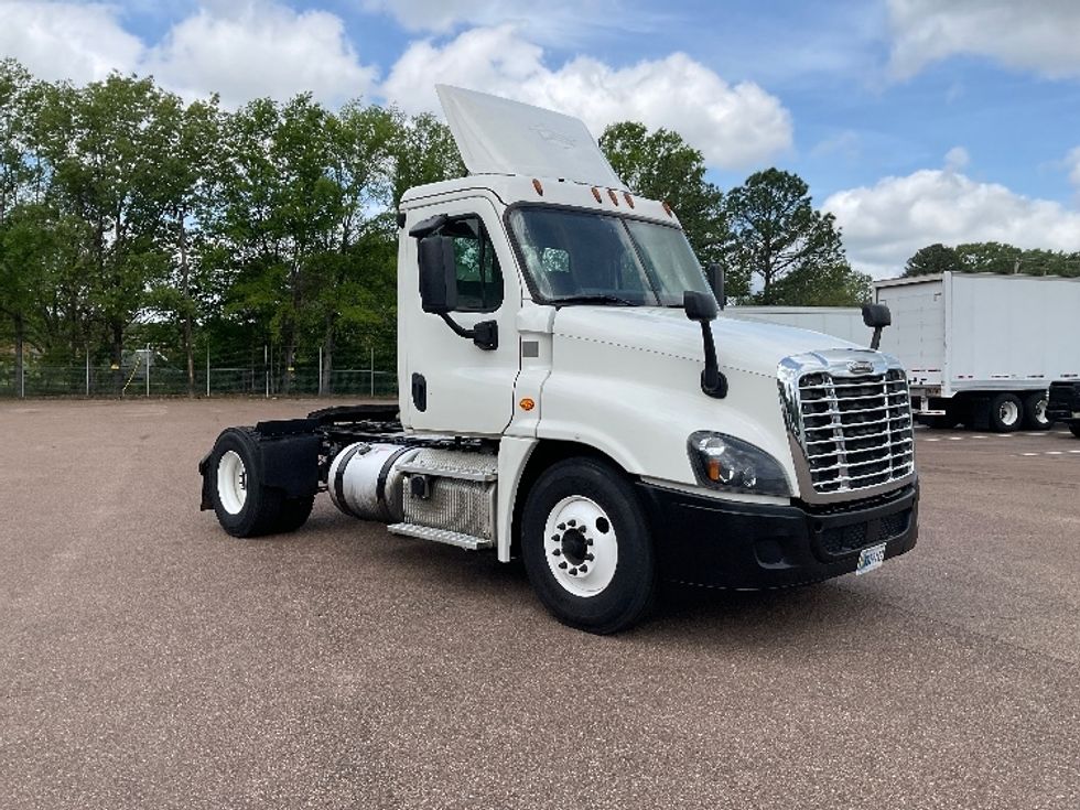 Your Next Used 2019 Freightliner Cascadia 12542st, 211074, Is For Sale 