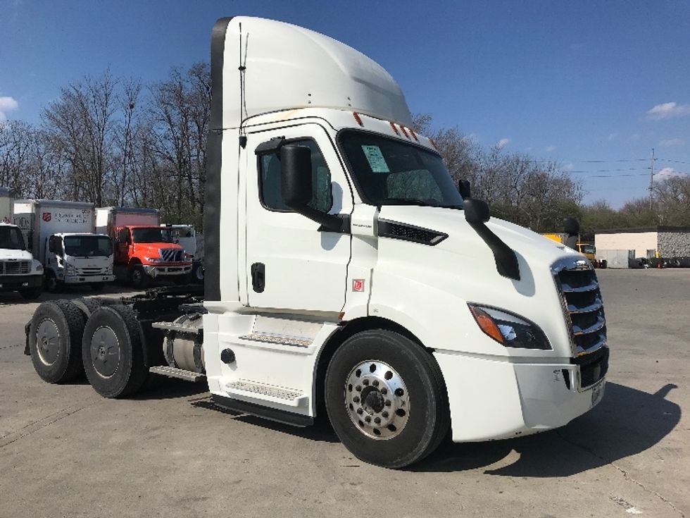 Your Next Used 2019 Freightliner T11664st, 244790, Is For Sale And 