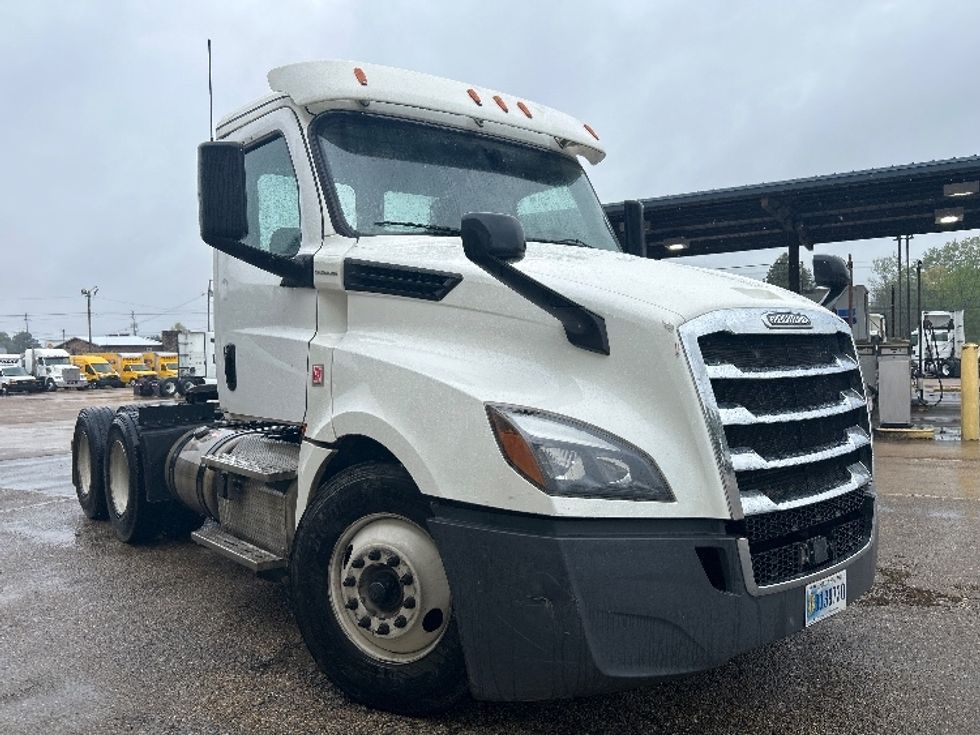 Your Next Used 2019 Freightliner T12664ST, 324048, Is For Sale And ...