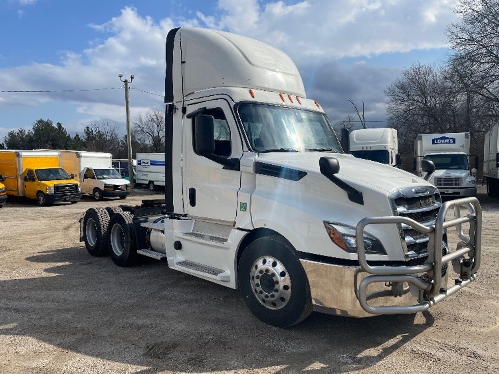 Your Next Used 2020 Freightliner T12664ST, 3330011, Is For Sale And ...