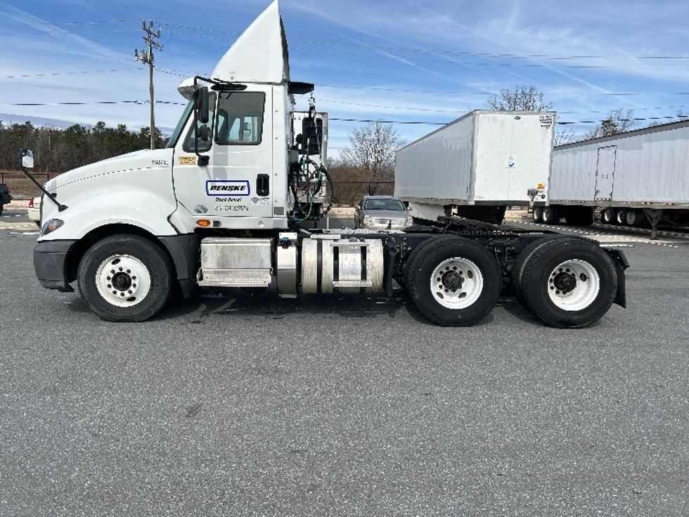 2017 International ProStar Day Cab Tractor