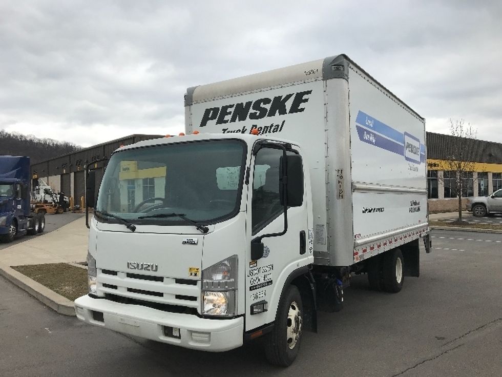 Used Isuzu Cabover Trucks for Sale in PA - Penske Used Trucks