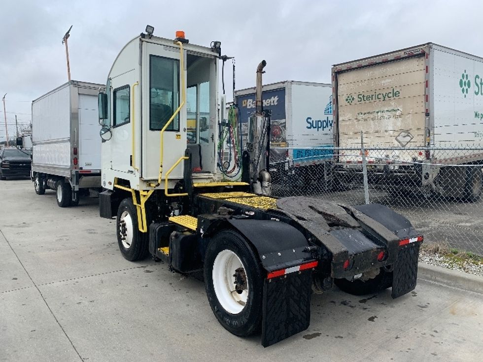 Used 2016 Autocar Tractor Yard Truck - Unit 213153 - Penske Used Trucks