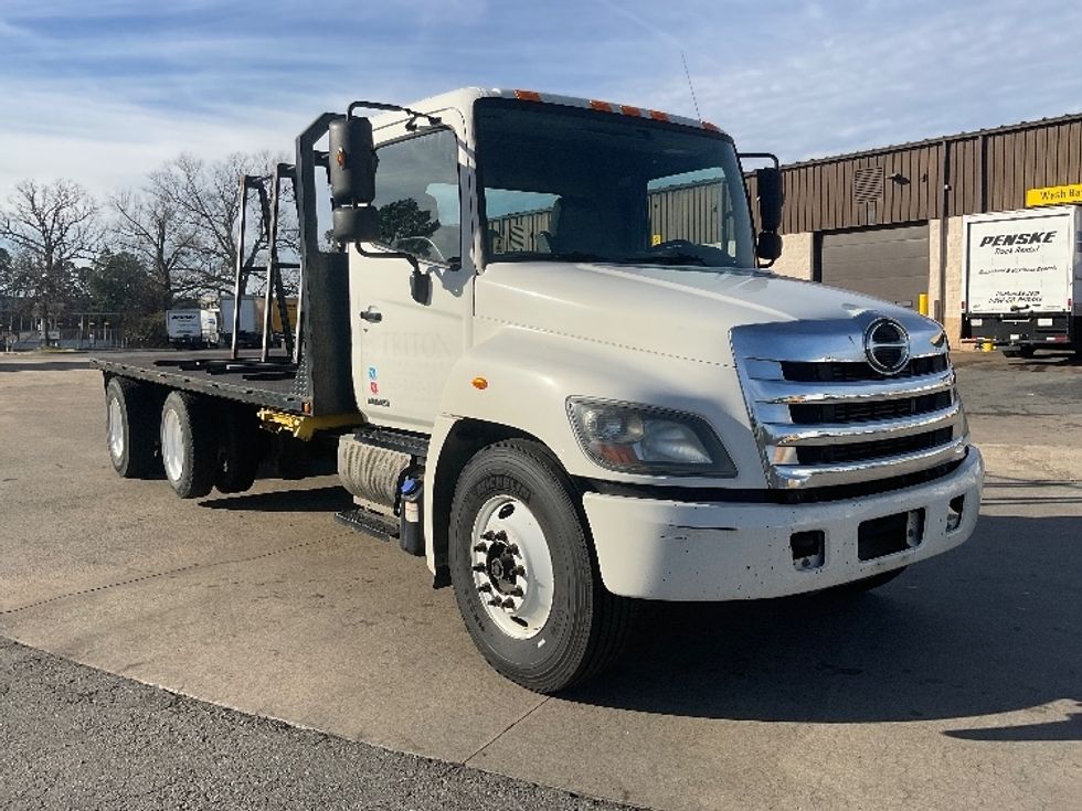 2014 Hino 338 Flatbed Truck