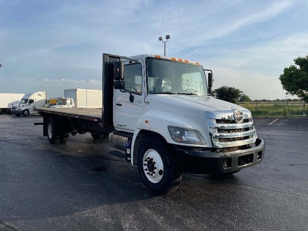 Used Hino Flatbed Trucks for Sale - Penske Used Trucks