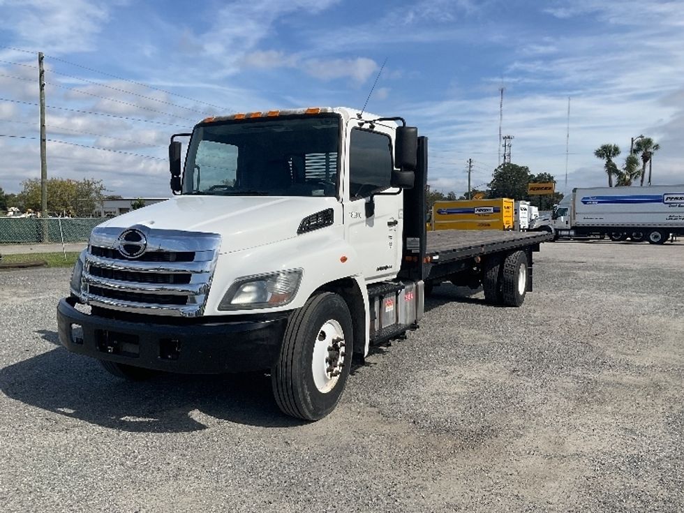 Used Hino Flatbed Trucks for Sale - Penske Used Trucks