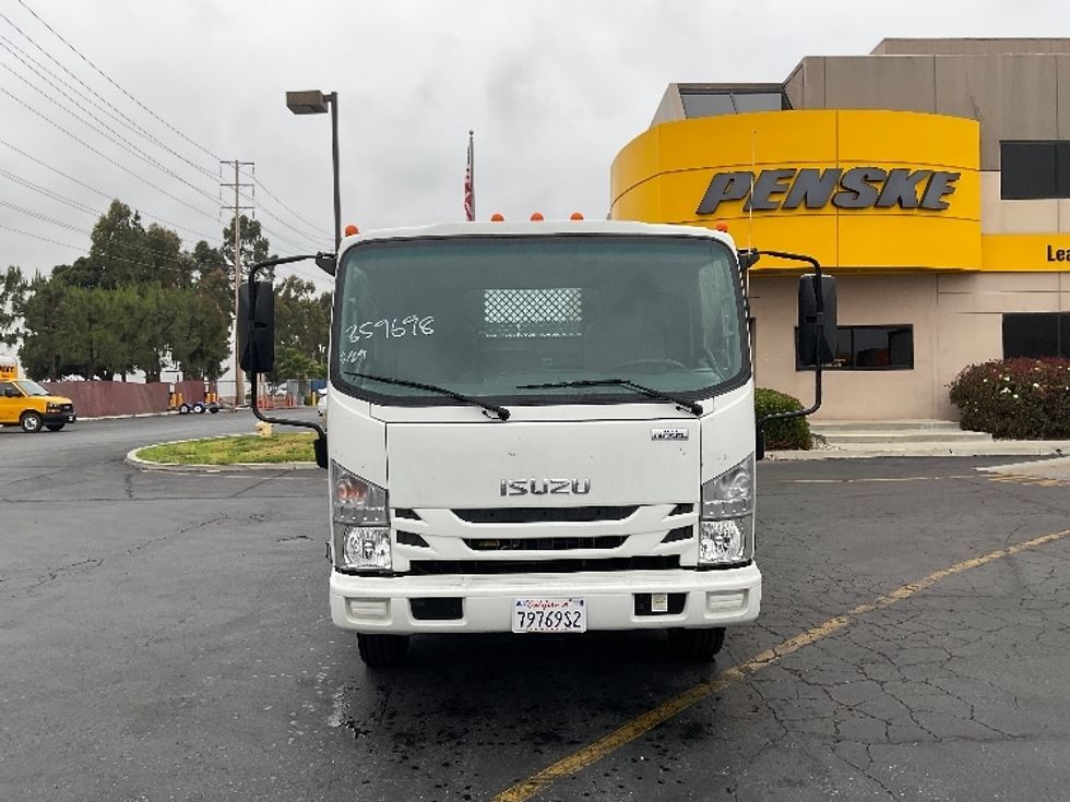 2020 Isuzu NRR Flatbed Truck