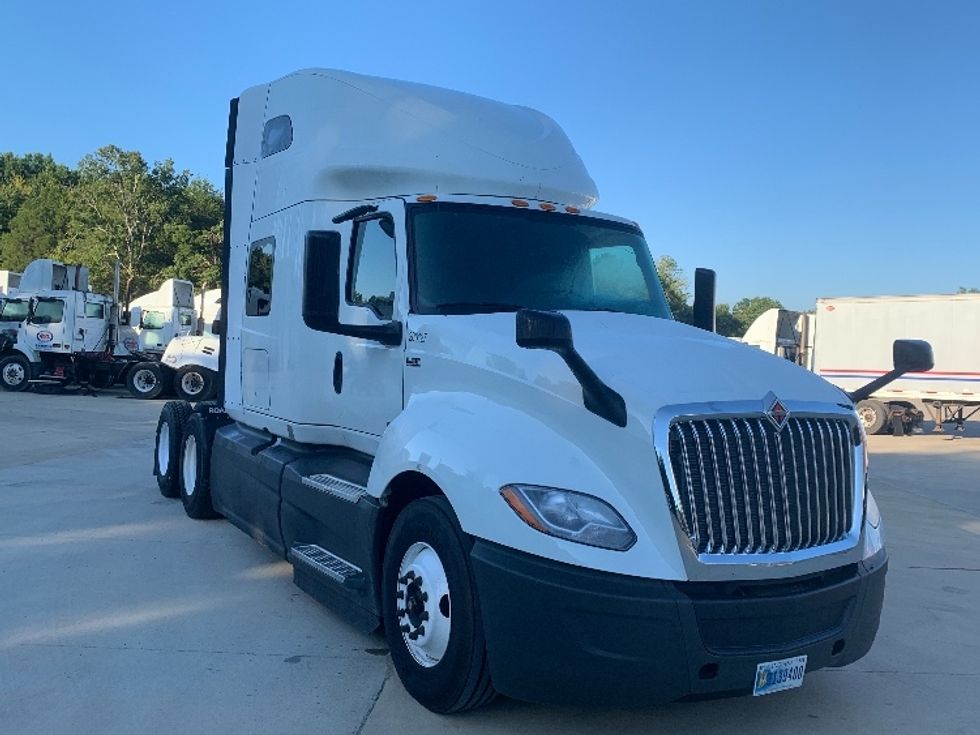 Used International LT625 Sleeper Trucks for Sale - Penske Used Trucks