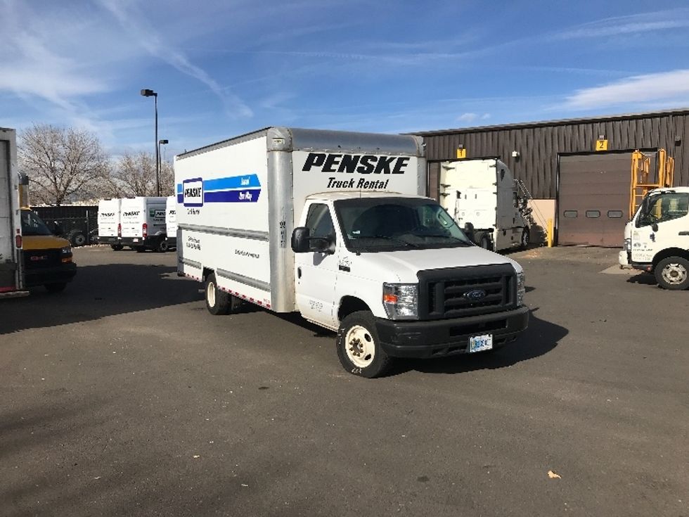 Used Light Duty Box Trucks For Sale In Co Penske Used Trucks 3886