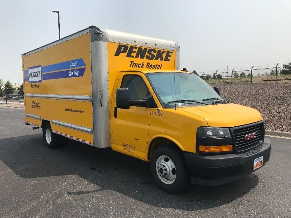 Used Light Duty Box Trucks For Sale In Co Penske Used Trucks 4337