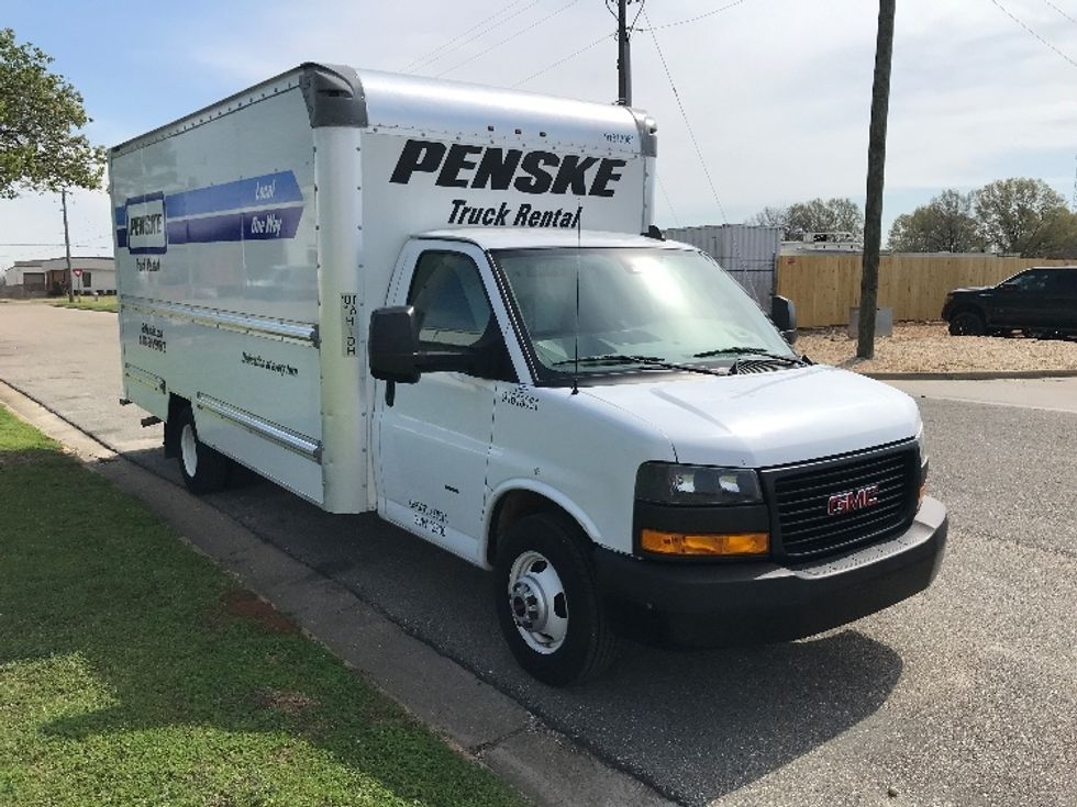 2019 Gmc Savana G33903 Light Duty Box Truck