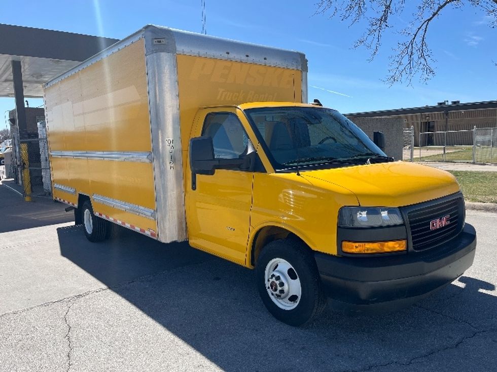 2019 GMC Savana G33903 Light Duty Box Truck