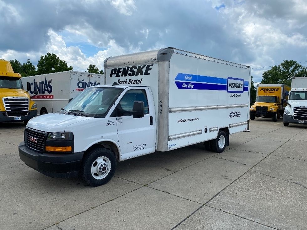 2022 GMC Savana G33903 Light Duty Box Truck