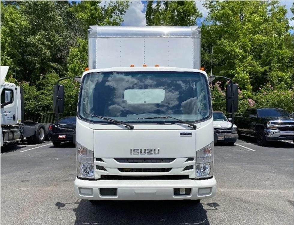 2018 Isuzu NPR EFI Light Duty Box Truck