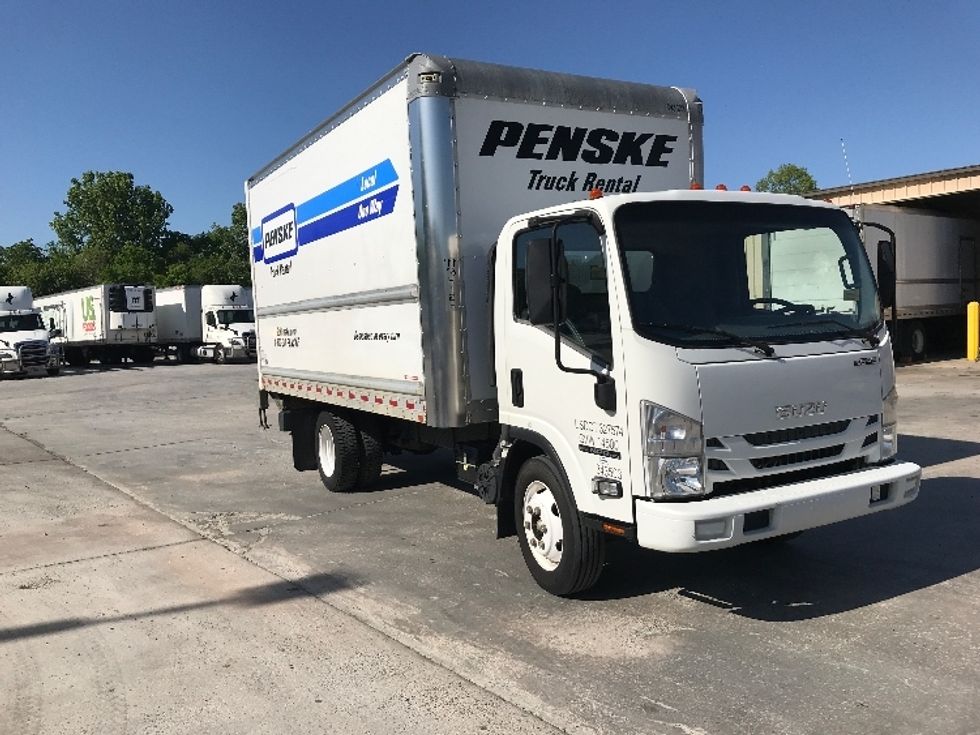 Used Light Duty Box Trucks for Sale in GA - Penske Used Trucks