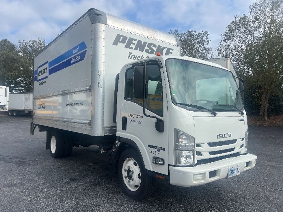 Used Light Duty Box Trucks for Sale in GA - Penske Used Trucks