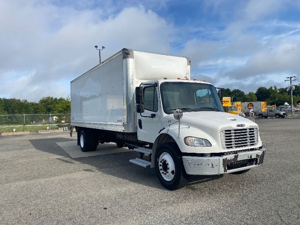 2016 Freightliner M2 Medium Duty Box Truck