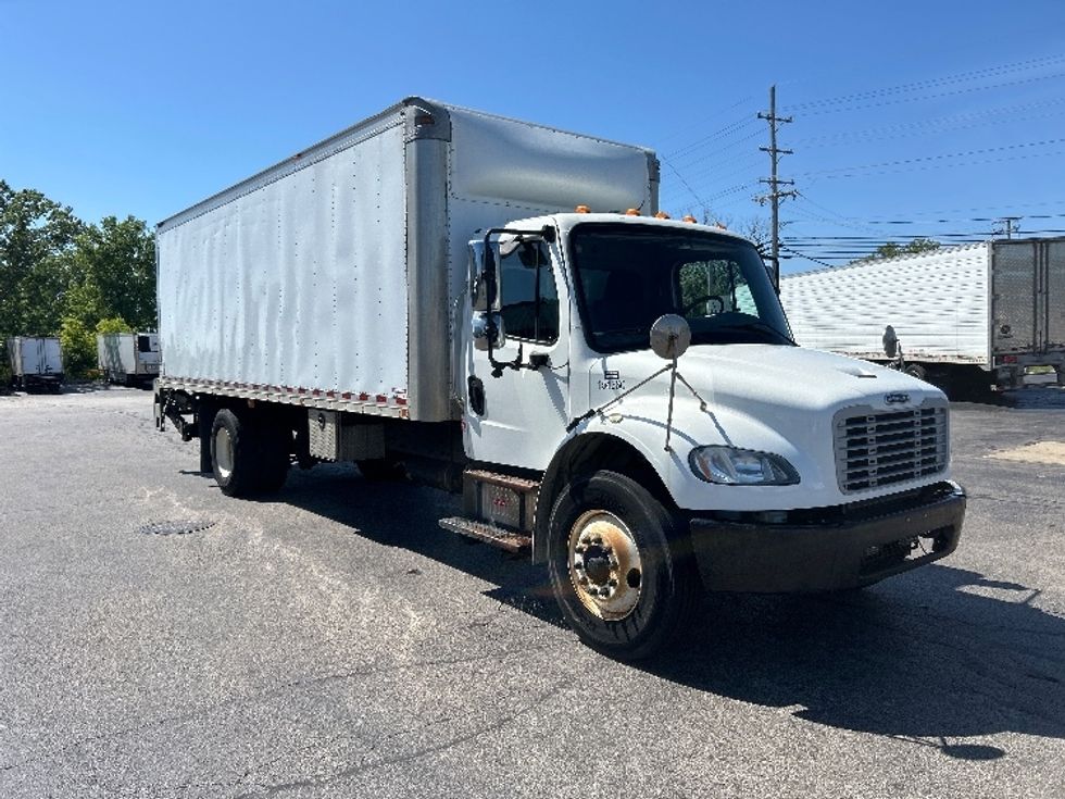 2016 Freightliner M2 Medium Duty Box Truck