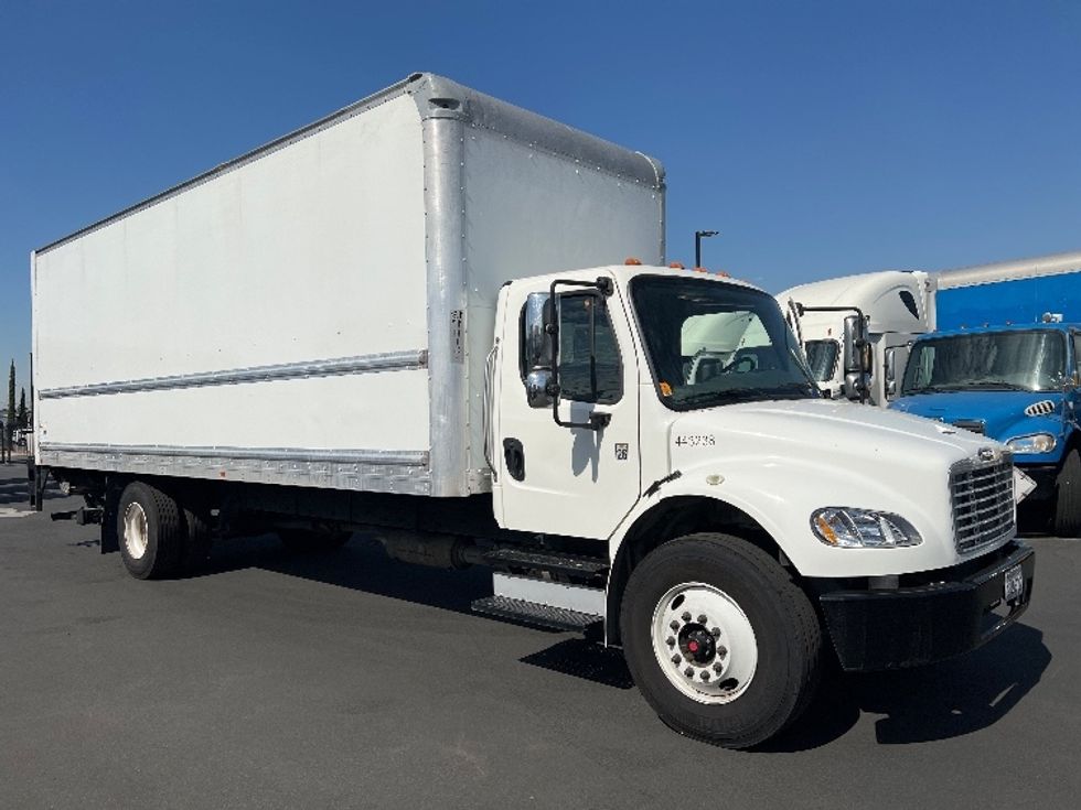 Used 2017 Freightliner Truck Medium Duty Box Truck - Unit 443238 ...