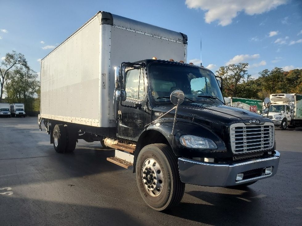 Used Freightliner Medium Duty Box Trucks For Sale - Penske Used Trucks