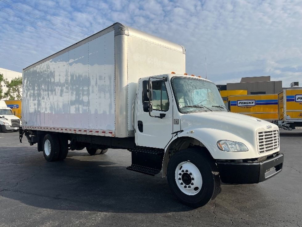 Used Freightliner Medium Duty Box Trucks For Sale In Ca - Penske Used 