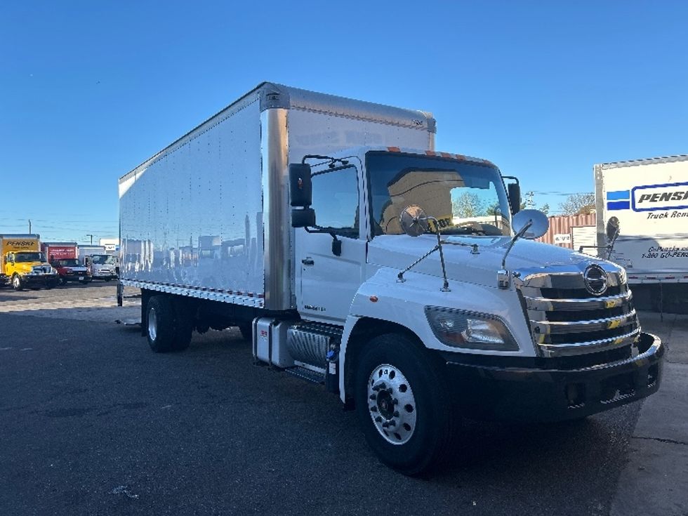 2016 Hino 338 Medium Duty Box Truck