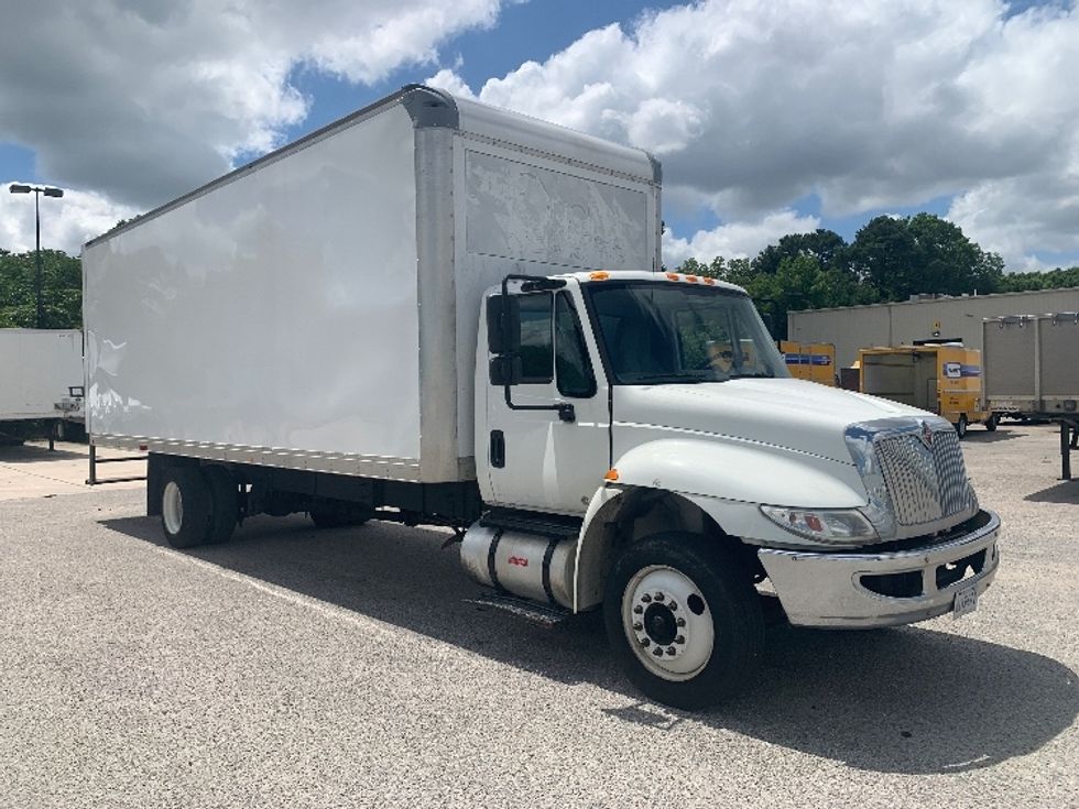 2019 International 4300 Medium Duty Box Truck