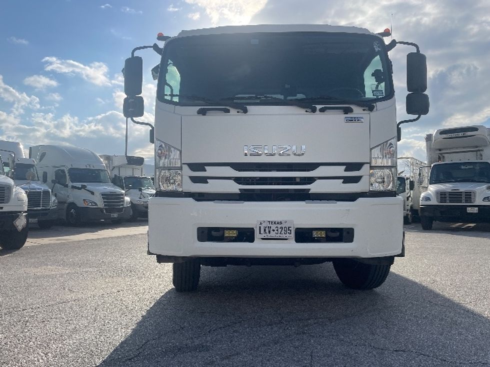 2019 Isuzu FTR Medium Duty Box Truck