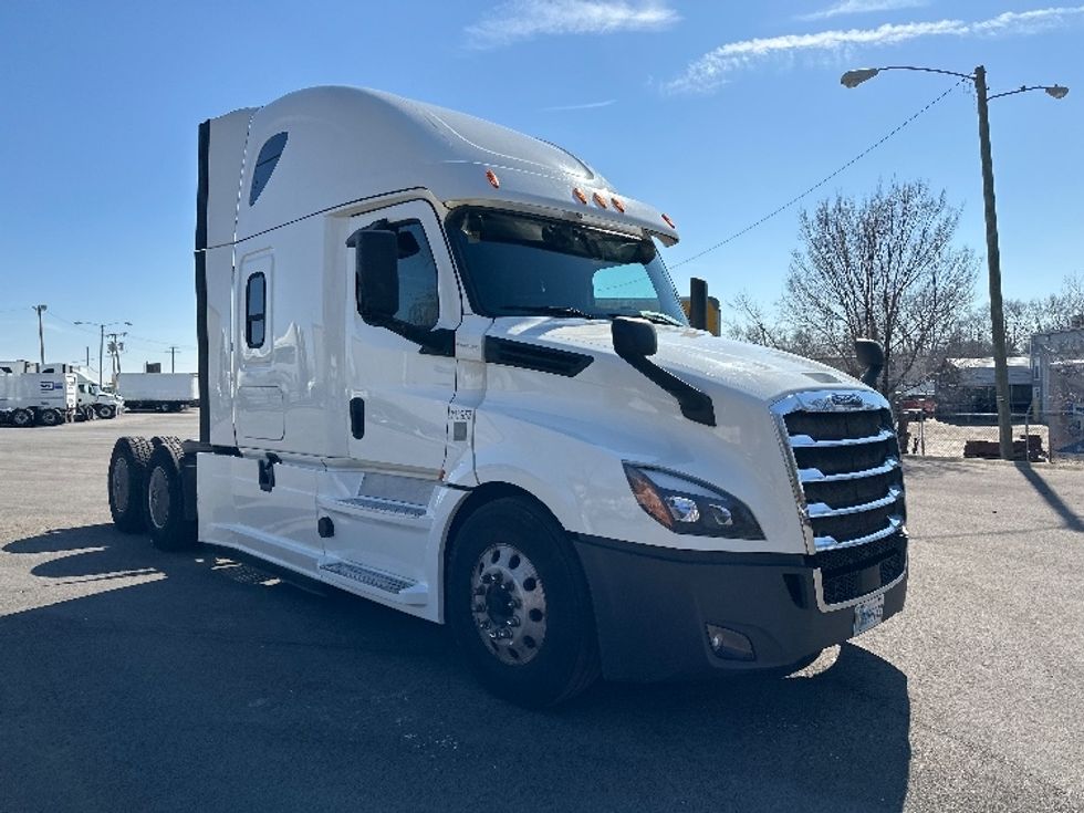 Your Next Used 2019 Freightliner T12664ST, 213957, Is For Sale And ...