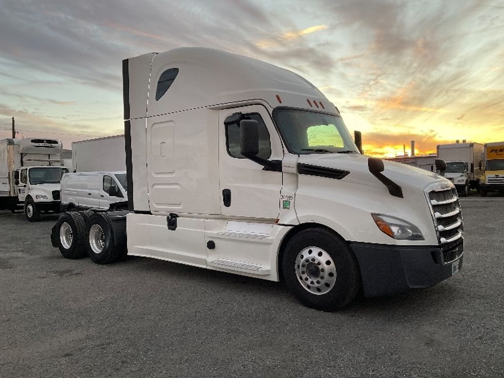 Your Next Used 2020 Freightliner T12664ST, 267995, Is For Sale And ...