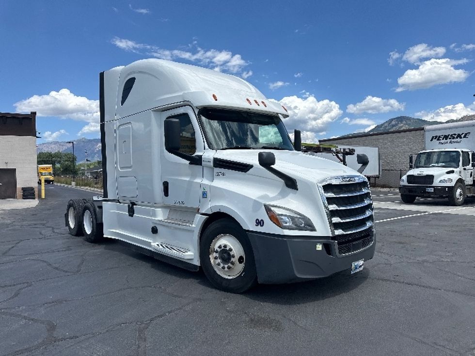 2020 Freightliner T12664ST Sleeper Tractor