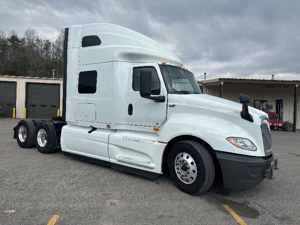 2018 International Lt625 Sleeper Tractor