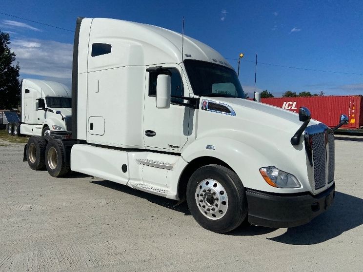 Used Sleeper Trucks For Sale In Nc Penske Used Trucks