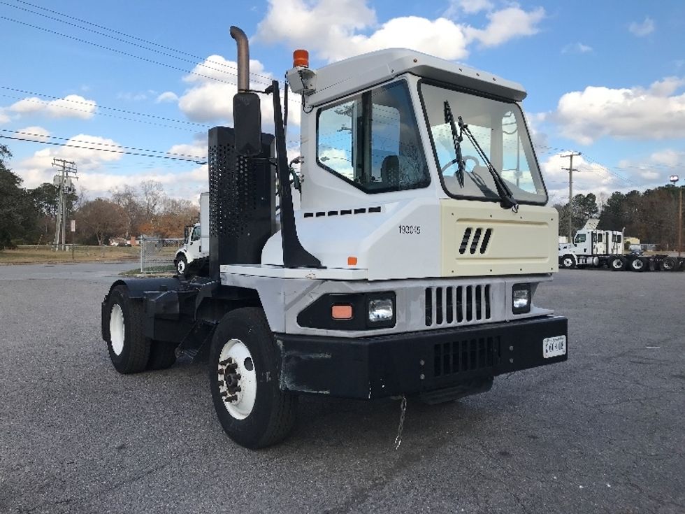 2017 Ottawa T2 Yard Truck