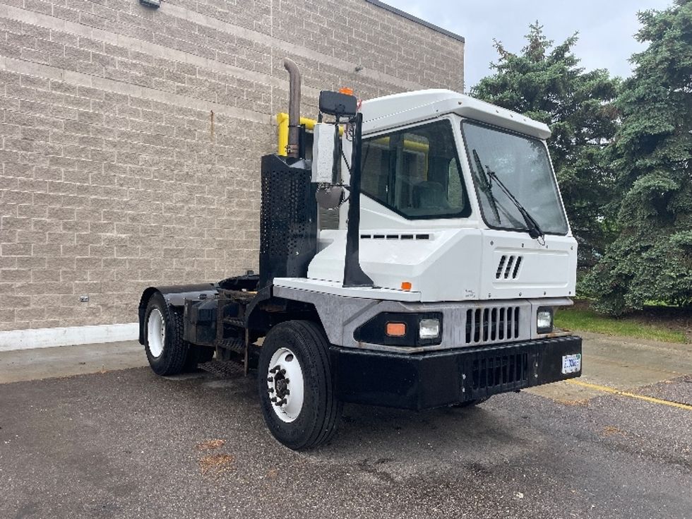 2018 Ottawa T2 Yard Truck