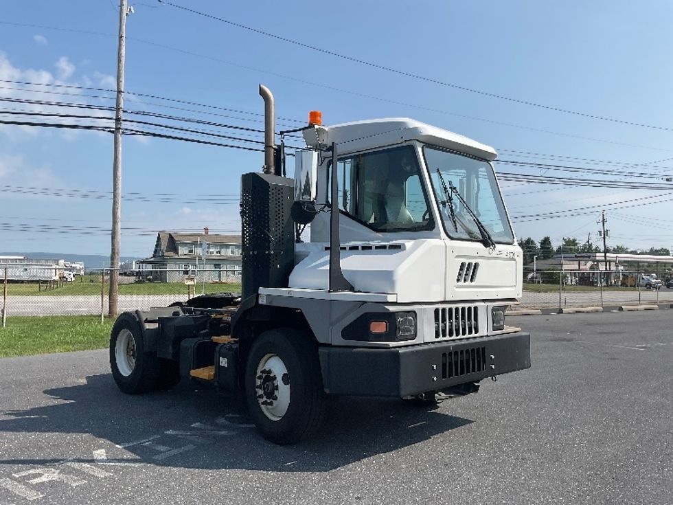 2020 Ottawa T2 Yard Truck